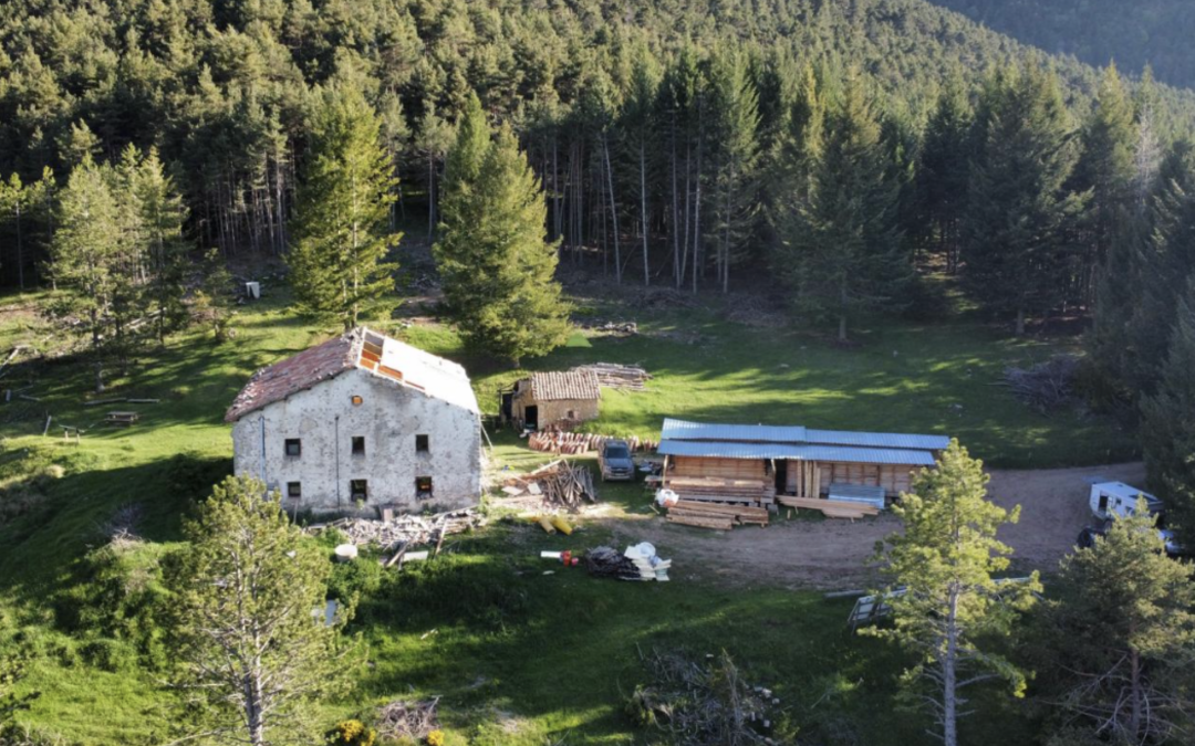 Innovació i bones pràctiques en la restauració de masies. Diferents maneres d’abordar reformes de masies en l’àmbit energètic i constructiu. per Josep Bunyesc